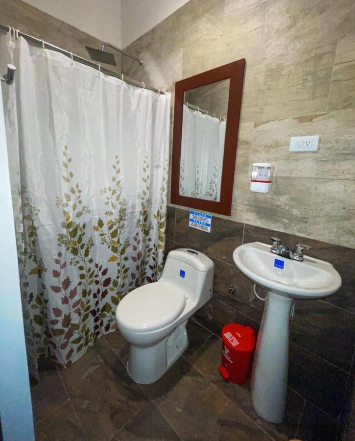Casa Blanca San Antonio Hostal Boutique Кали Экстерьер фото
