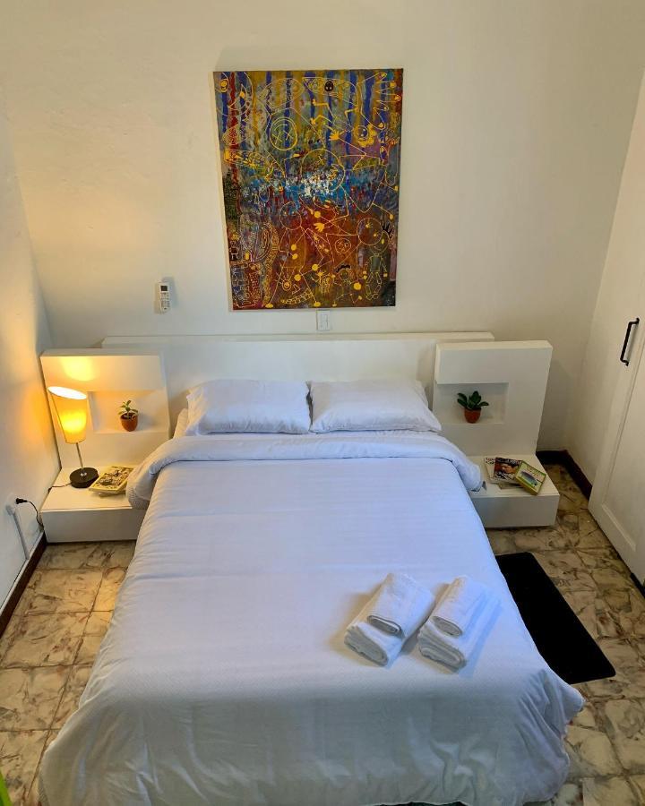Casa Blanca San Antonio Hostal Boutique Кали Экстерьер фото