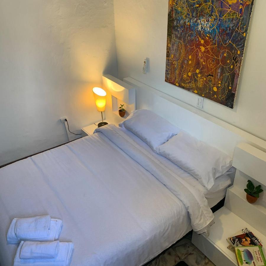 Casa Blanca San Antonio Hostal Boutique Кали Экстерьер фото