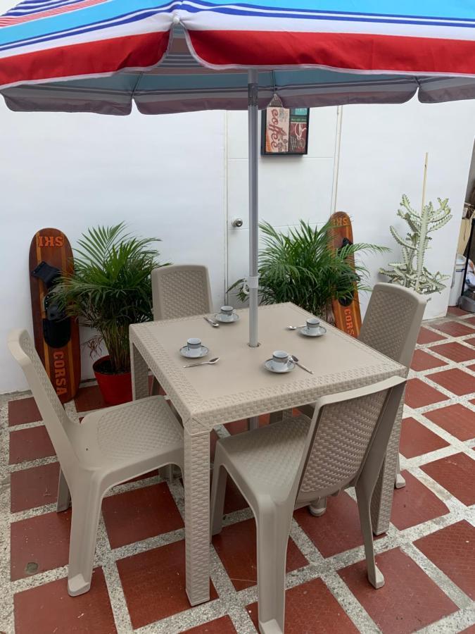 Casa Blanca San Antonio Hostal Boutique Кали Экстерьер фото