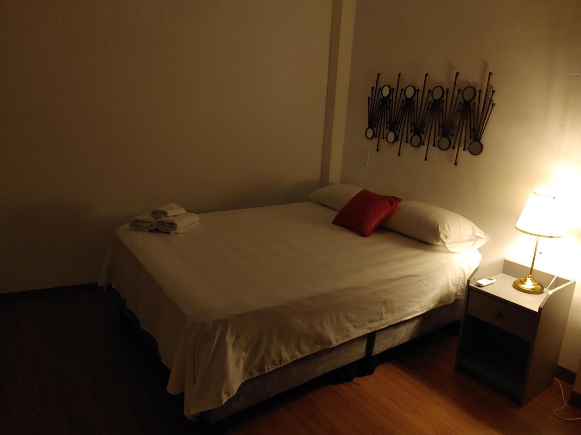 Casa Blanca San Antonio Hostal Boutique Кали Номер фото